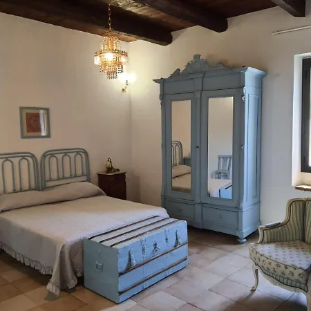 Tenuta Fontana Di Pietra בית הארחה *